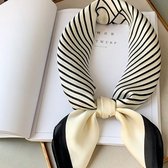 Hairfever Luxe Zijde Sjaal - Bandana - Hair Tie Band - 70x70 cm - Stijlvolle Print - Zwart, Creme Wit