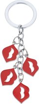 Een zilverkleurige metalen sleutelhanger met rode lippen! Een leuke sleutelhanger om aan een tas of sleutelbos te hangen. Voor jezelf of Bestel Een Kado