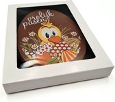 Paasei Chocolade kaart met Kuiken | Fijne Pasen Chocola | Melk | 150gr. | In wit doosje