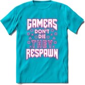 Gamers don't die T-shirt | Neon Roze | Gaming kleding | Grappig game verjaardag cadeau shirt Heren – Dames – Unisex | - Blauw - XXL