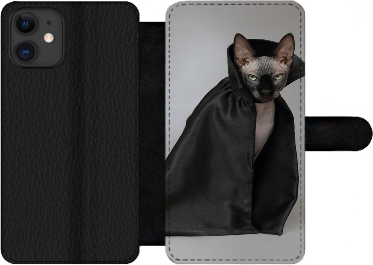 Telefoonhoesje Geschikt voor iPhone 12 Pro telefoonhoesje - Kat - Cape - Zwart - Met vakjes - Wallet case met magneetsluiting