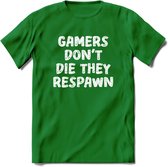 Gamers don't die T-shirt | Gaming kleding | Grappig game verjaardag cadeau shirt Heren – Dames – Unisex | - Donker Groen - 3XL