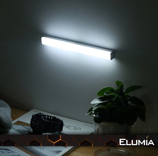 Elumia® LED Lamp met Bewegingssensor 21 cm - Koel Wit (6000K) - Led  Verlichting met 14... | bol.com
