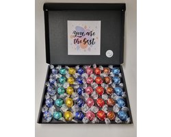 Chocolade Ballen Proeverij Pakket Groot | 40 stuks Lindt chocolade met Mystery Card ‘You are the Best’ met persoonlijke (video)boodschap | Chocoladepakket | Feestdagen box | Chocolade cadeau | Valentijnsdag | Verjaardag | Moederdag | Vaderdag