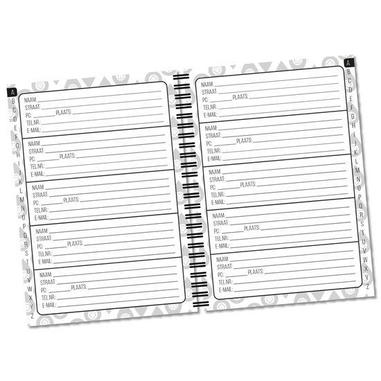 Open adressenboek met op elke pagina adressenlijsten, alfabetisch gesorteerd op de linkerpagina. Grijs patroon op de achtergrond.