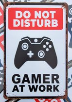 Do not disturb | Gamer at work | wandborden metaal | 20 x 30cm