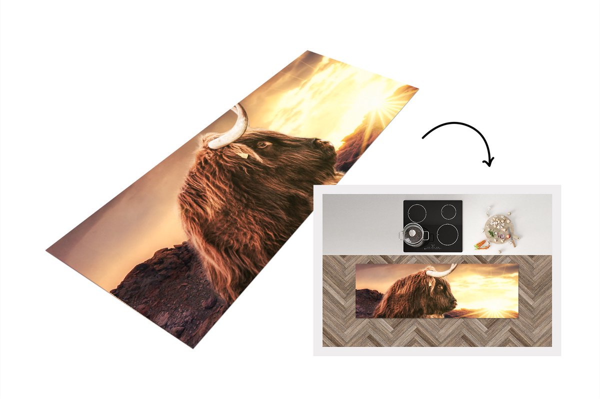 KitchenYeah Keukenloper - Loper keuken - Schotse hooglander - Zon - Silhouette - 180x60 cm - Keukenloper vinyl Multicolor