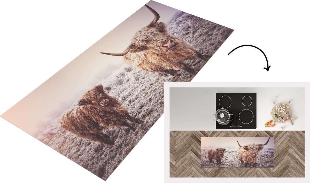 KitchenYeah Keukenloper - Loper keuken - Schotse Hooglanders - Sneeuw - Zon - 120x50 cm - Keukenloper vinyl Multicolor