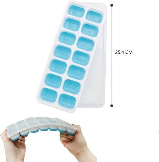 Vertolking Symmetrie Visa 3x Ijsblokjes maker blauw met deksel, BPA vrij en met silicone bodem om de  ijsblokjes... | bol.com