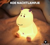 Vulpes Goods® Nachtlampje Kinderen - 8 LED Kleuren – Tap functie – Koe – USB-Oplaadbaar – Dimmer – Timer – Draadloos