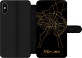 Bookcase Geschikt voor iPhone X telefoonhoesje - München - Kaart - Gold - Met vakjes - Wallet case met magneetsluiting
