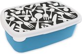 Broodtrommel Blauw - Lunchbox - Brooddoos - Bestek - Patronen - Zwart Wit - 18x12x6 cm - Kinderen - Jongen