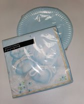 20 servetten schoentjes en 20 bordjes karton 18cm blauw voor babyshower of geboortefeest