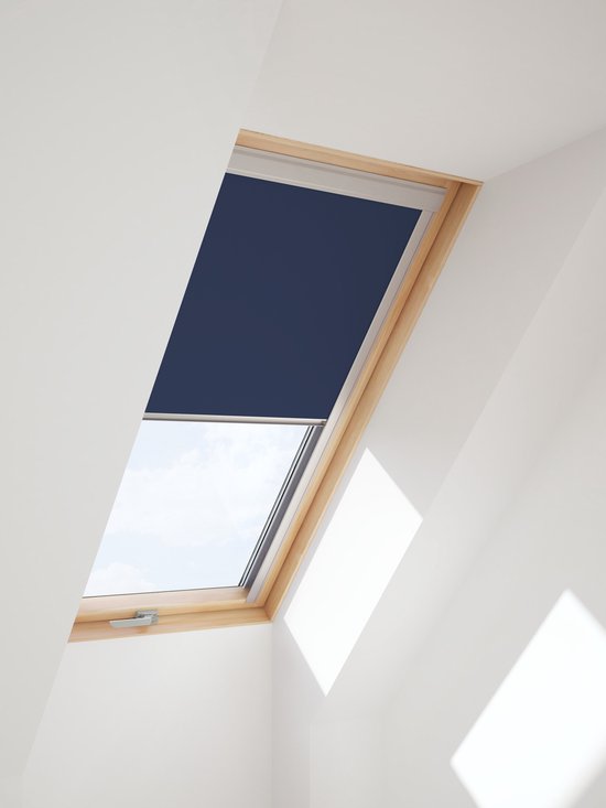 Foto: Contrio verduisterende rolgordijn voor velux dakraam ggl mk08 blauw 78x140 