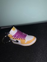 sleutelhanger - sneaker - air force - keychain - cadeau - tas - rugzak - gift - jordans - nike - sneakers - Geel - accessoire  -