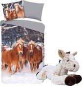 Dekbedovertrek Bruine Pony's - Flanel-Katoen- 1 persoons- 140x200- dekbed slaapkamer- Happy Horses - paard, incl. Pluche paard 32 cm Beige