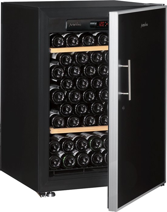 Koelkast: Artevino OX1T98PNP - Wijnkoelkast 1 T°- 98 Flessen - Vol deurpaneel, van het merk ArteVino by EuroCave