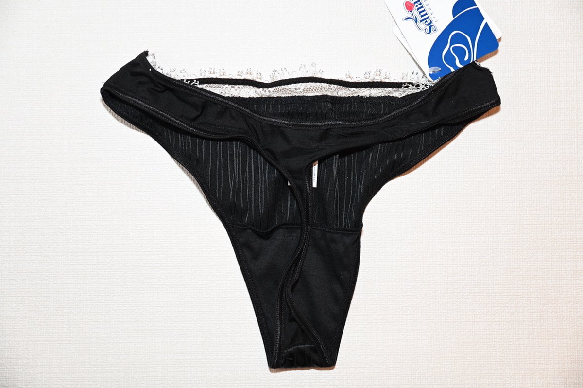 Selmark String Invisible Peau S