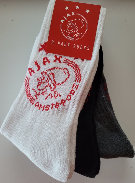 Ajax 3 paar sokken maat 39-42 / wit grijs zwart / vrijetijd voetbal sokken met logo