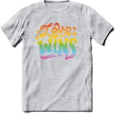 Love Wins | Pride T-Shirt | Grappig LHBTIQ+ / LGBTQ / Gay / Homo / Lesbi Cadeau Shirt | Dames - Heren - Unisex | Tshirt Kleding Kado | - Licht Grijs - Gemaleerd - 3XL