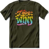 Love Wins | Pride T-Shirt | Grappig LHBTIQ+ / LGBTQ / Gay / Homo / Lesbi Cadeau Shirt | Dames - Heren - Unisex | Tshirt Kleding Kado | - Leger Groen - XXL