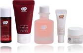 WHAMISA Biologische Korean Skincare Set - Koreaanse cosmetica - Koreaanse huidverzorging -Reinigingsschuim, Toner met Voedende Olie, Oogserum, Voedende Crème - Extra Vocht, Anti-Ag