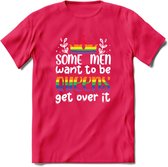 Some Men Are Queens | Pride T-Shirt | Grappig LHBTIQ+ / LGBTQ / Gay / Homo / Lesbi Cadeau Shirt | Dames - Heren - Unisex | Tshirt Kleding Kado | - Roze - L