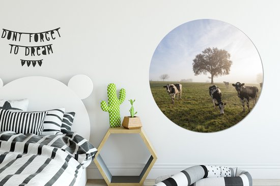 WallCircle - Wandcirkel ⌀ 140 - Koeien - Licht - Mist - Ronde schilderijen woonkamer - Wandbord rond - Muurdecoratie cirkel - Kamer decoratie binnen - Wanddecoratie muurcirkel - Woonaccessoires