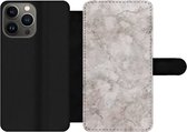 Bookcase Geschikt voor iPhone 13 Pro Max telefoonhoesje - Marmer print - Patronen - Chic - Met vakjes - Wallet case met magneetsluiting