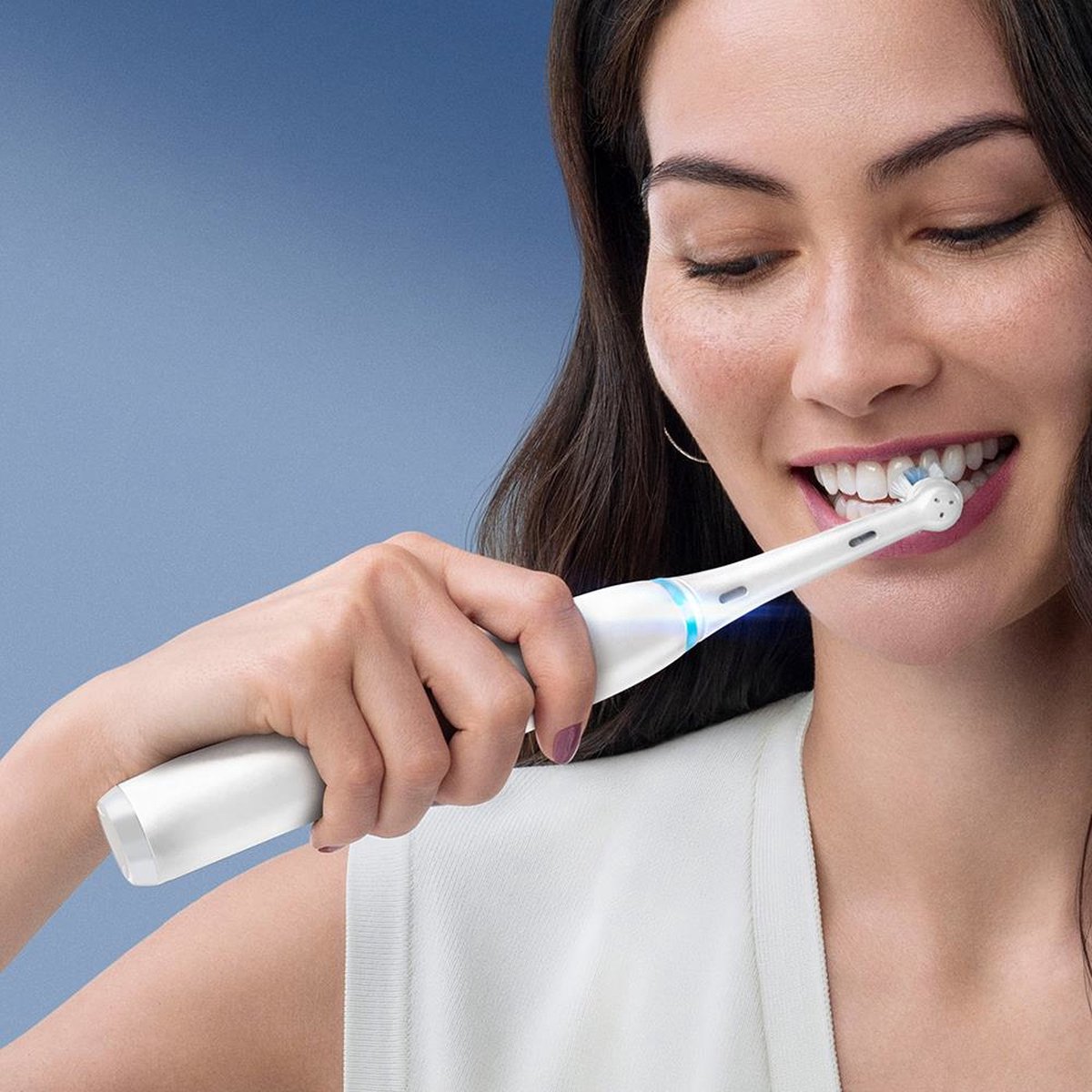 Oral B IO8 Elektrische Tandenborstel met Smart Pressure Sensor - afbeelding 2