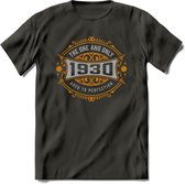 1930 The One And Only T-Shirt | Goud - Zilver | Grappig Verjaardag  En  Feest Cadeau | Dames - Heren | - Donker Grijs - XXL