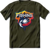Fishing - Vissen T-Shirt | Grappig Verjaardag Vis Hobby Cadeau Shirt | Dames - Heren - Unisex | Tshirt Hengelsport Kleding Kado - Leger Groen - XXL