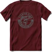 Fishing - Vissen T-Shirt | Grappig Verjaardag Vis Hobby Cadeau Shirt | Dames - Heren - Unisex | Tshirt Hengelsport Kleding Kado - Burgundy - XL