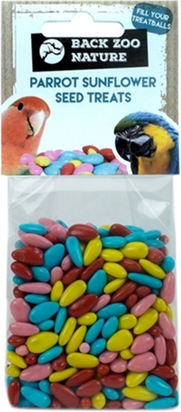 Een verpakking met Back Zoo Nature Parrot Sunflower Seed Treats, met een afbeelding van twee papegaaien op de kaart. De zak bevat veelkleurige, ovale snoepjes in geel, rood, lichtblauw en roze.