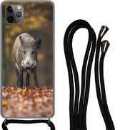 Hoesje met koord Geschikt voor iPhone 11 Pro Max - Wild dier - Bos - Herfst - Siliconen - Crossbody - Backcover met Koord - Telefoonhoesje met koord - Hoesje met touw