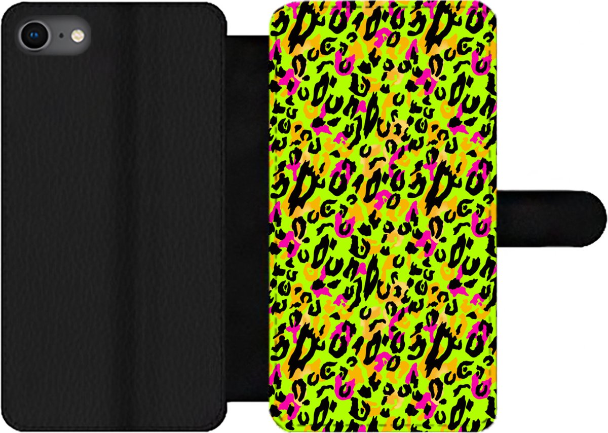 Telefoonhoesje Geschikt voor iPhone 8 telefoonhoesje - Dierenprint - Panter - Neon - Geel - Met vakjes - Wallet case met magneetsluiting
