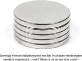 Ronde platte neodymium magneten 5 stuks - 30 x 3 mm - zeer sterk - neodymium magneet - koelkast - whiteboard - extra zeker verzenden met getraceerde pakketpost