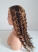 Braziliaanse remy pruik 22 inch 40 cm -4/30 mix van kleur kinky krullen haren - Braziliaanse pruiken echt menselijke haren - real human hair - 4x1 lace closure wig