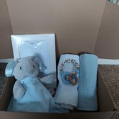 Het blije snoetje - Giftset - Kraamcadeau - Baby geschenkset - babyshowercadeau - Blauw/wit