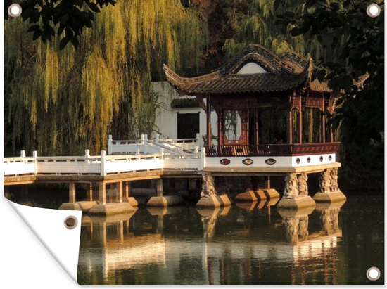Tuinposter - Tuindoek - Tuinposters buiten - Traditionele Chinese architectuur in een park bij Hefei - 120x90 cm - Tuin