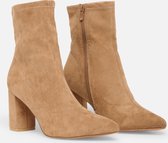 LOLALIZA Suede enkellaarzen met hoge hak - Taupe - Maat C41