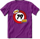 79 Jaar Hoera Verkeersbord T-Shirt | Grappig Verjaardag Cadeau | Dames - Heren | - Paars - XXL