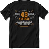 43 Jaar Legend T-Shirt | Goud - Zilver | Grappig Verjaardag Cadeau | Dames - Heren | - Zwart - M