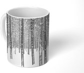 Mok - Dennenbomen in de sneeuw - 350 ML - Beker