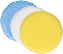 Drie Protecton polijstpads op een rij: een blauwe microvezel pad, een witte pad en een gele spons.