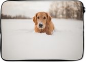 Housse ordinateur 13 pouces 34x24 cm - Free Animaux - Housse Macbook & Laptop Dog in the snow - Housse ordinateur portable avec photo