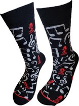 Verjaardag cadeau - Grappige sokken - Muziek grijs rood sokken - Leuke sokken - Vrolijke sokken – Valentijn Cadeau - Luckyday Socks - Cadeau sokken - Socks waar je Happy van wordt