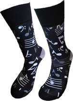 Verjaardag cadeau - Grappige sokken - Muziek zwart grijs sokken - Leuke sokken - Vrolijke sokken – Valentijn Cadeau - Luckyday Socks - Cadeau sokken - Socks waar je Happy van wordt