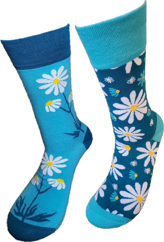 Verjaardag cadeau - Grappige sokken - Vergeet me nietjes mismatch sokken - Leuke sokken - Vrolijke sokken – Valentijn Cadeau - Luckyday Socks - Cadeau sokken - Socks waar je Happy van wordt – Maat 37-42