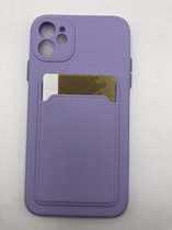 Hoogwaardige TPU back cover - Geschikt voor iPhone 12 - Siliconen hoesje met pasjes vakje - Lila